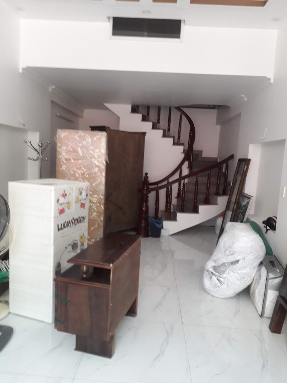 Dịch vụ chuyển nhà Như Ý - Chuyển bộ bàn ăn ở vinhom Thượng Lý